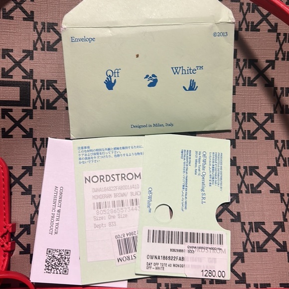 Off white monogram tote - Picture 9 of 9